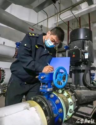 智能化清潔機(jī)械及設(shè)備 重塑未來清潔行業(yè)